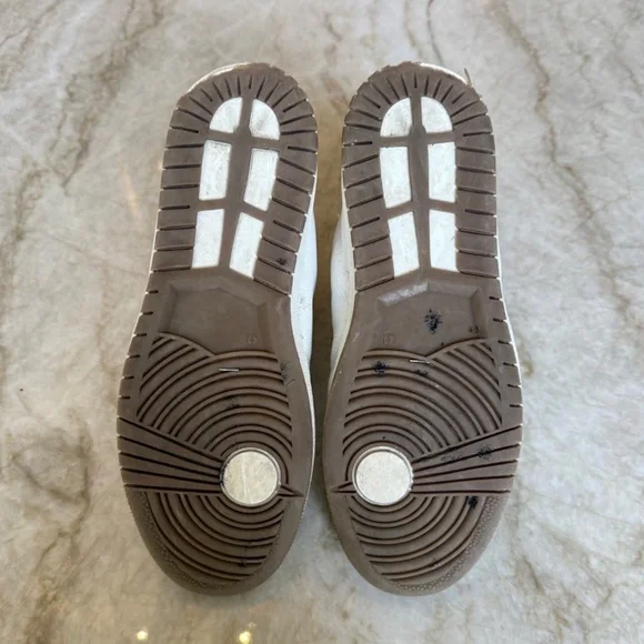 Valentino ~ White Leather High Top Sneakers ~ Men's US 8 / EU 41; Italy - Picture 6 of 15